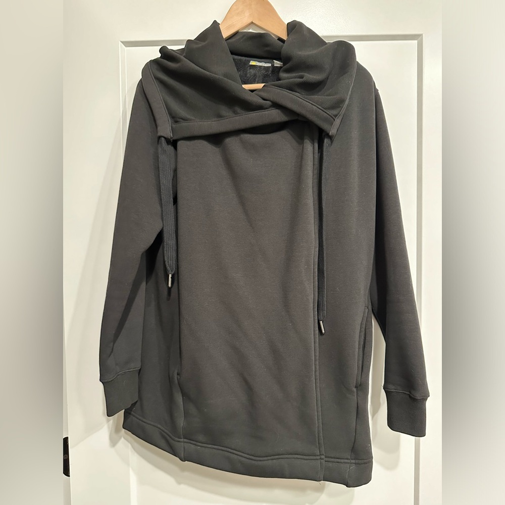 *NEVER WORN* Zella Wrap Jacket